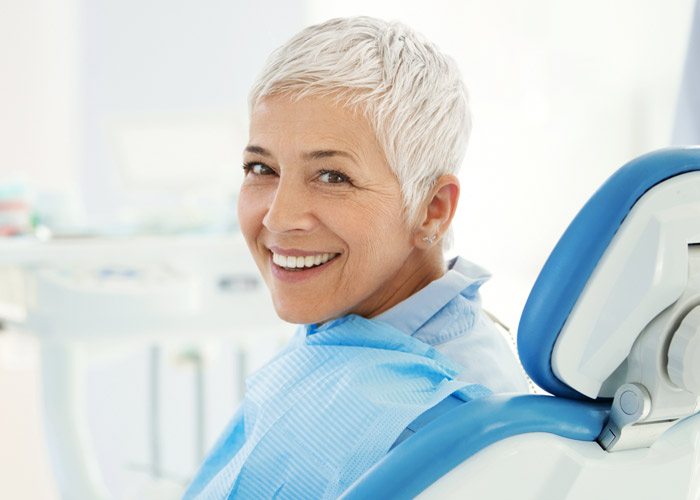 IzziDentalCare-1057915180